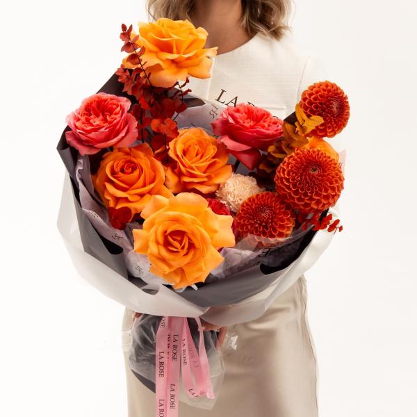 Букет Букет с георгинами и пионовидной розой купить в Барнауле