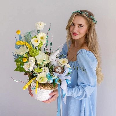 Композиция "Пасхальный кролик"